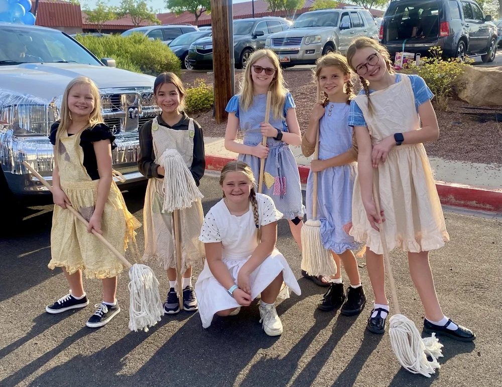 Encore Young Artists during Encore Performing Arts Shines at Washington City's Annual Pioneer Day Parade