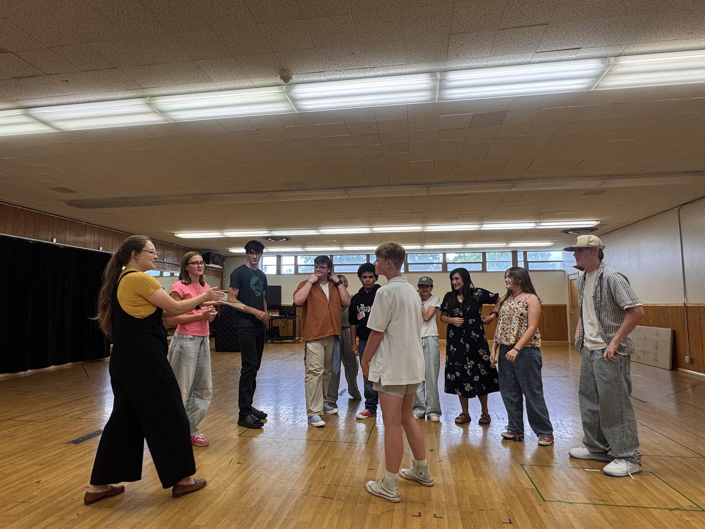 Young Artists working in pairs during the Festival workshop